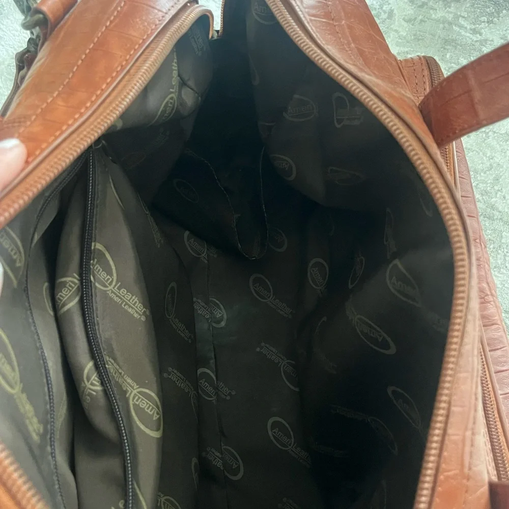 Brown Leather Carry On Bag - Picture 6 of 7